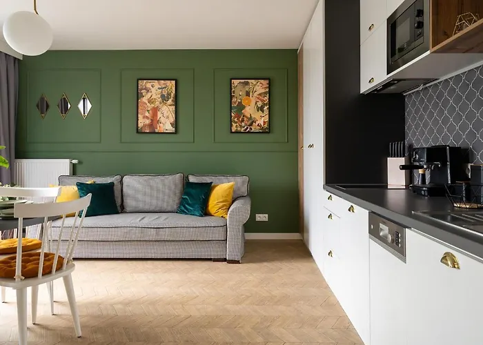 דירה 3 Minutes Old Town *