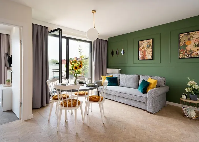 דירה 3 Minutes Old Town *