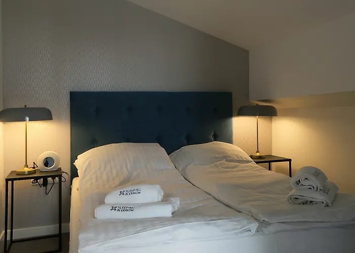 דירה 3 Minutes Old Town *