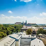 3 Minutes Old Town Апартаменты Краков