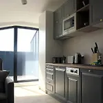 3 Minutes Old Town Апартаменты