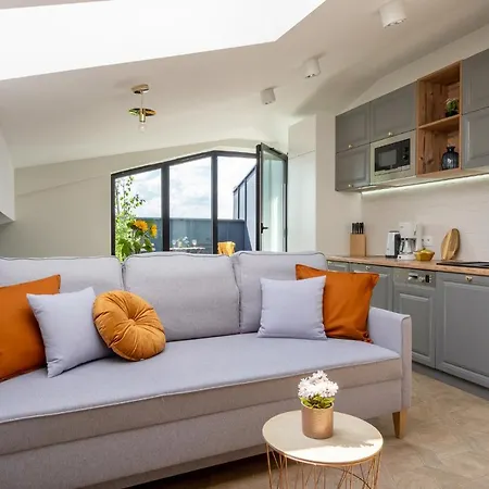 3 Minutes Old Town *