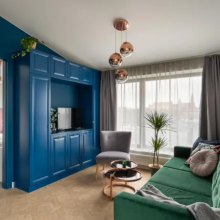 3 Minutes Old Town *